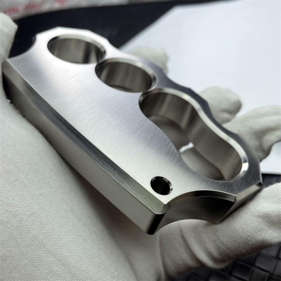 Heavy-Duty Steel Knuckle Duster Survival and EDC Protection Tool