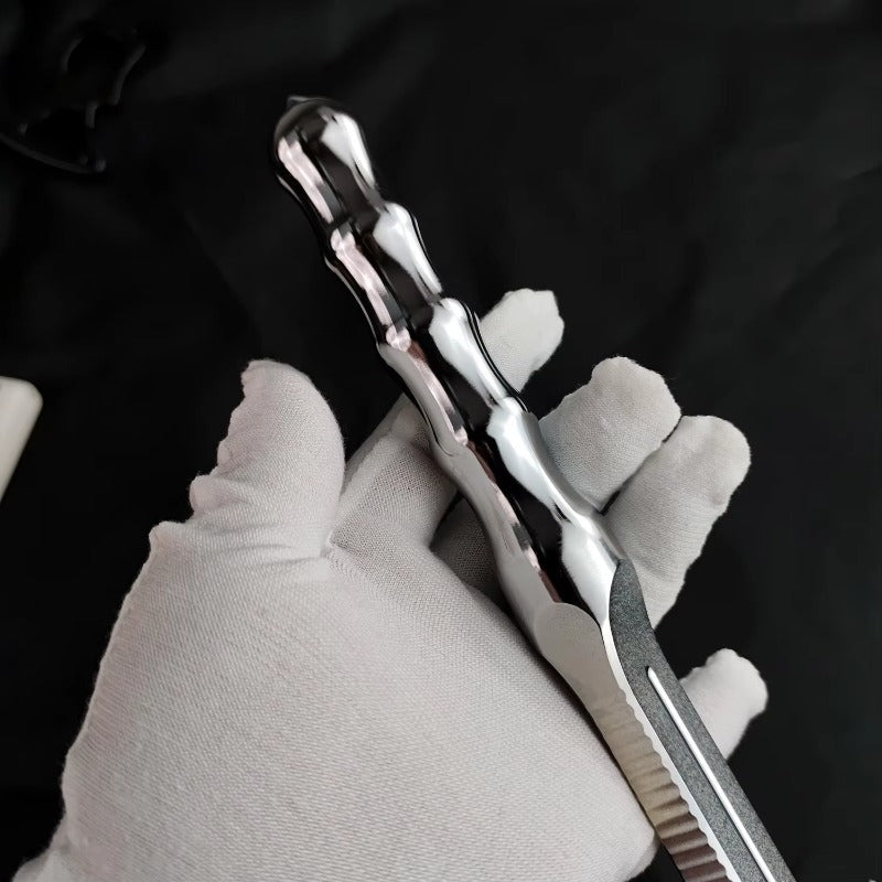 Grip Pro Emergency Pry Bar EDC Tool