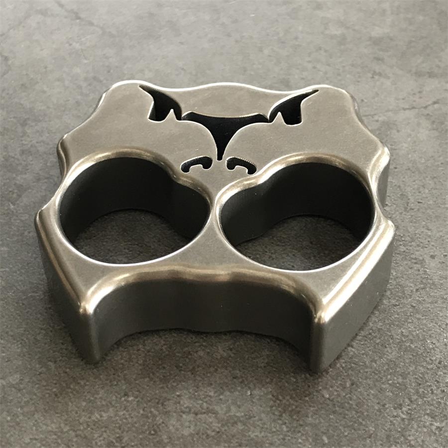 GODEDC TC21 Titanium Dog Form Knuckle Duster for Everyday Defense Use