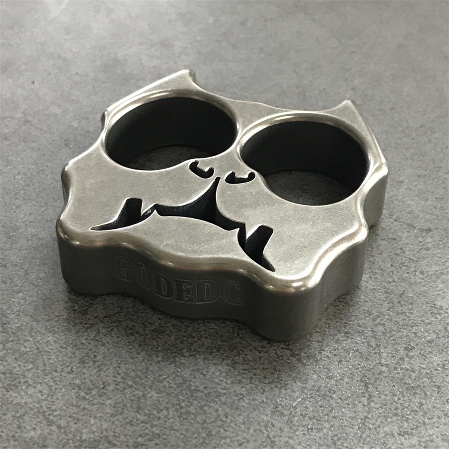 GODEDC TC21 Titanium Dog Form Knuckle Duster for Everyday Defense Use