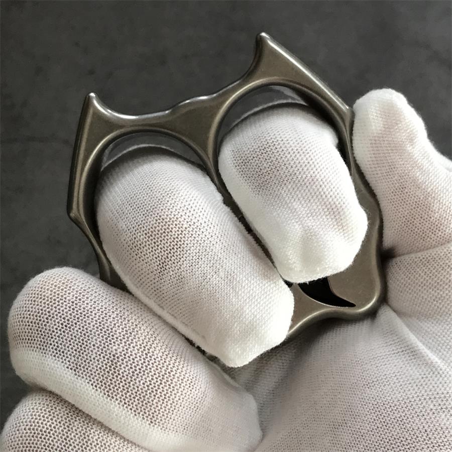 GODEDC TC21 Titanium Dog Form Knuckle Duster for Everyday Defense Use