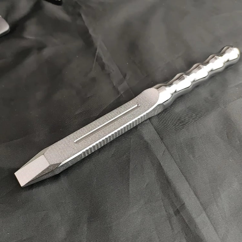 Grip Pro Emergency Pry Bar EDC Tool