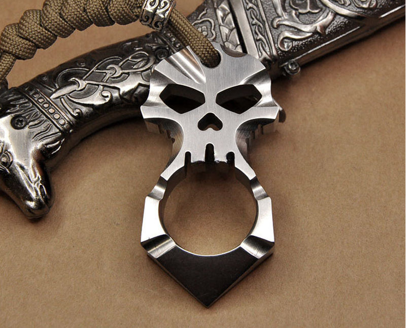 Mini Titanium Knuckle Duster Skull Portable EDC Tool Keychain