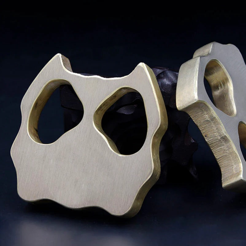 Brass Knuckle Guard Pet-Shaped Self-Defense Tool