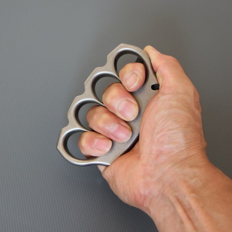 Timeless Titanium Knuckle Duster with a Classic Design