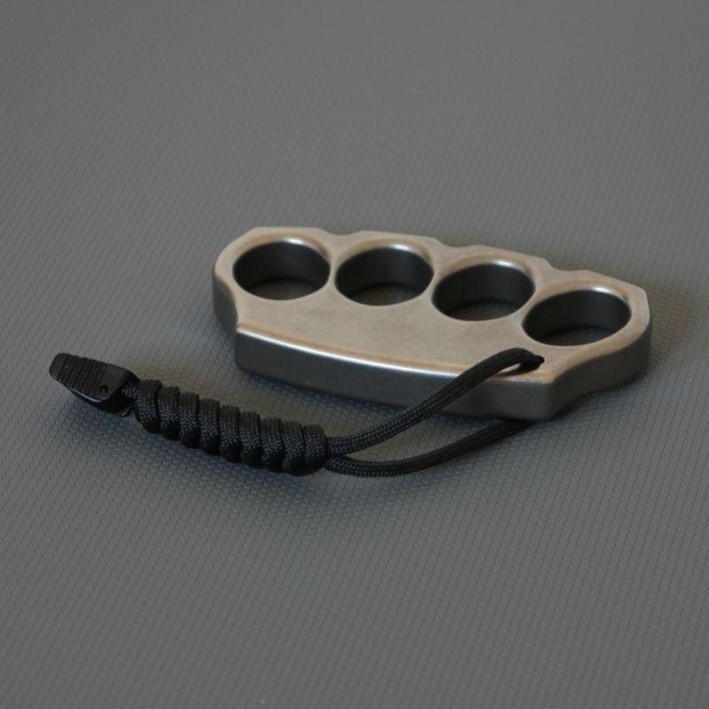 Timeless Titanium Knuckle Duster with a Classic Design