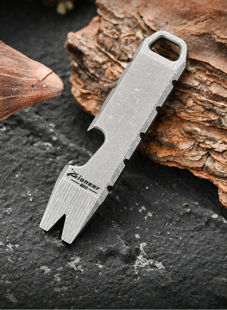 Mini Titanium Alloy Crowbar Opener EDC Hanging Tool