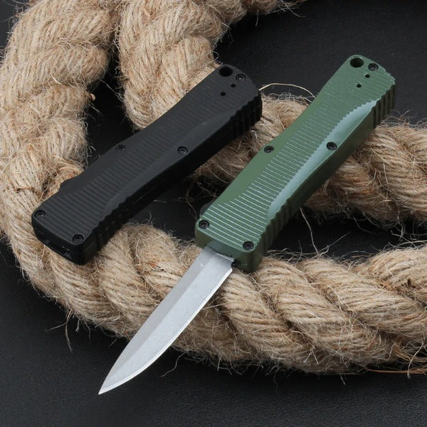 Mini Knife with Zinc Aluminum Handle and Stonewashed Blade for Pocket Use