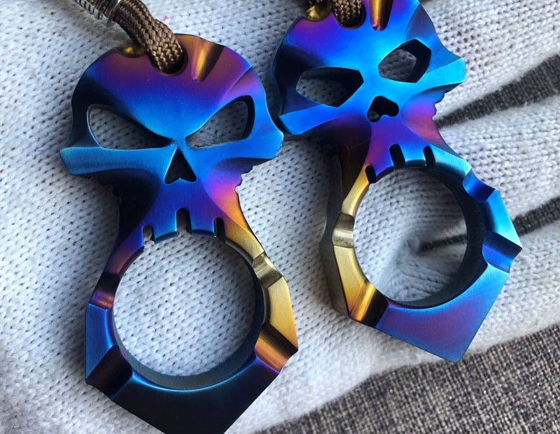 Mini Titanium Knuckle Duster Skull Portable EDC Tool Keychain