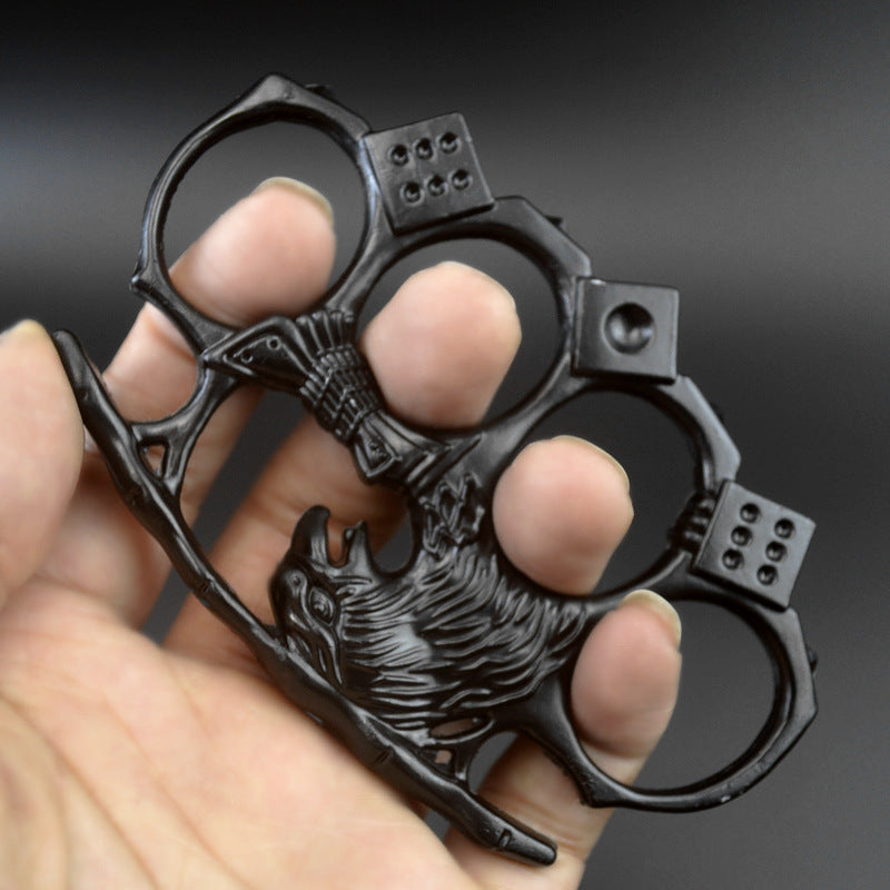 Eagle Guard Metal Knuckle Duster for Breaking Glass in Emergencies